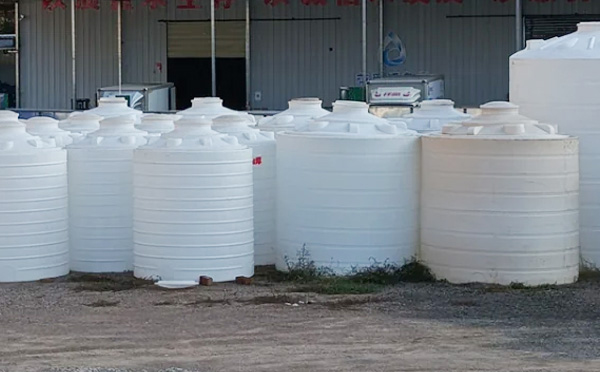 现代物流储存的基石：民勤塑料桶批发采购决策与行业应用全景解析