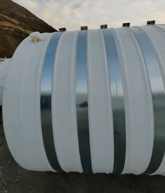 圆形民勤塑料桶批量交付案例：结构稳定，适配多行业液体储运需求